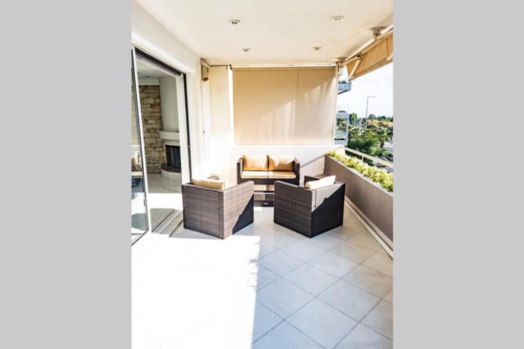 Appartamento 1, Kotzia Str. & Poseidonos Avenue, Alimos Atene Esterno foto